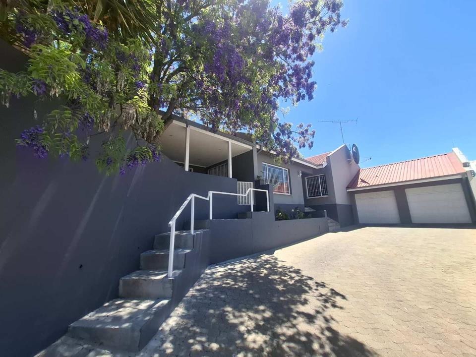 3 Bedroom House for Sale in Avis